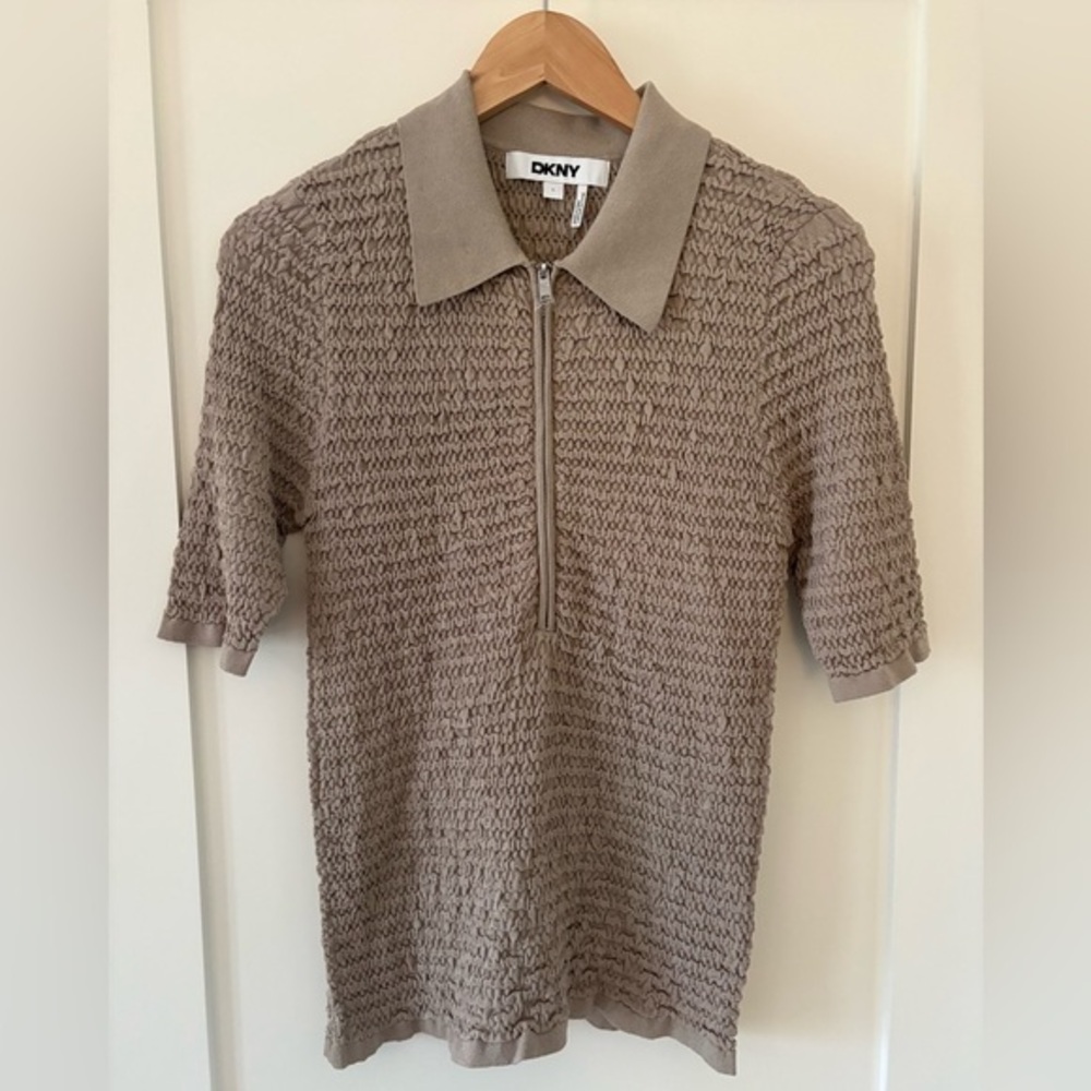 DKNY | tan textured collared short sleeve polo shirt half zipper stretch Large